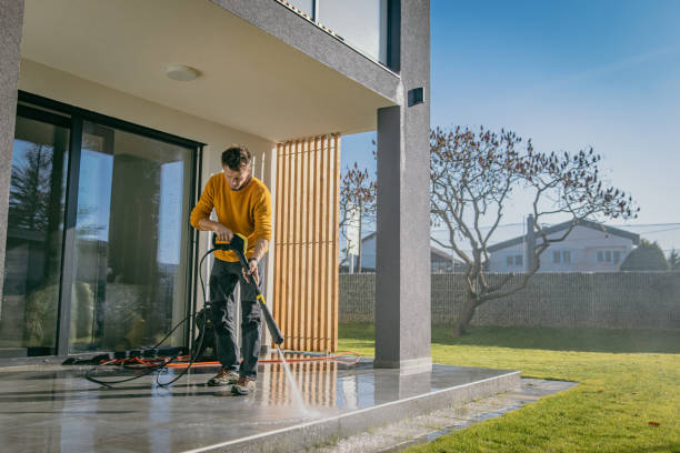 Professional  Pressure Washing Services in Hamilton, MO